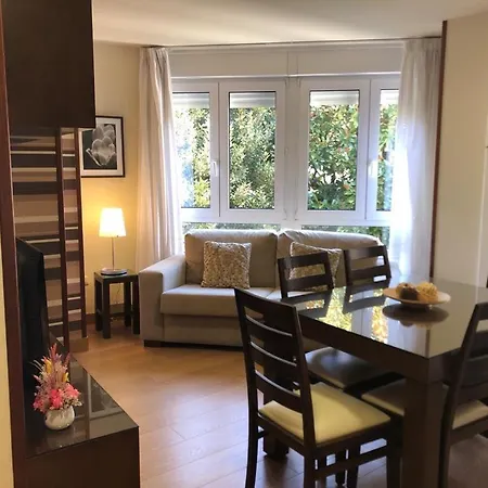 Mozart Con Garaje Cerca Gratuito Portonovo Centro Sanxenxo